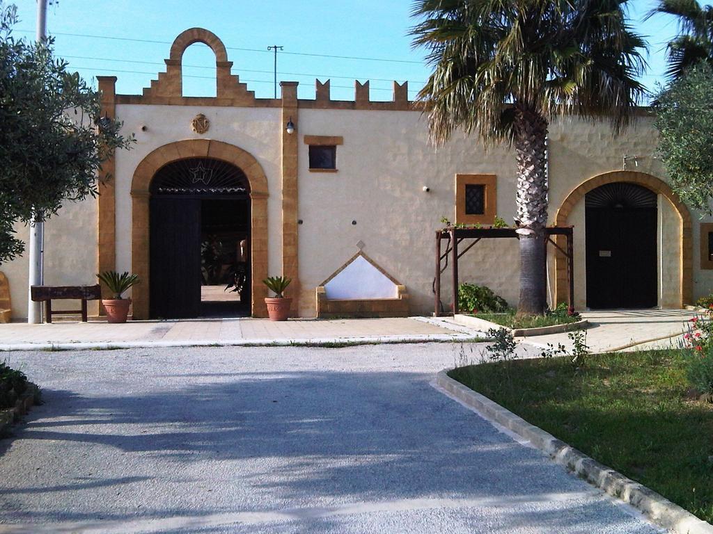 Bed and Breakfast Baglio Calia Мазара-дель-Валло Экстерьер фото